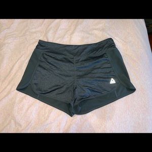 Reebok Running Shorts Size Large
